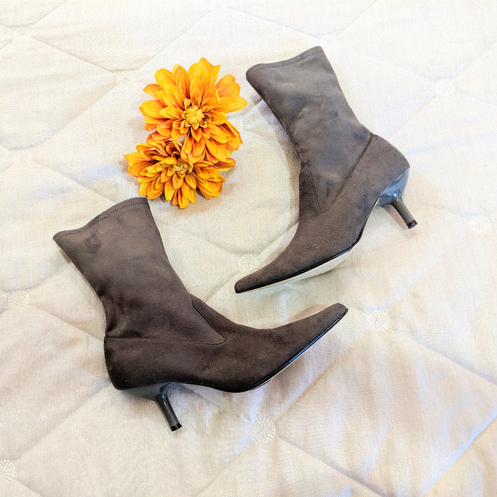 SAM & LIBBY Gray Boots Kitten Heels Sz 6M